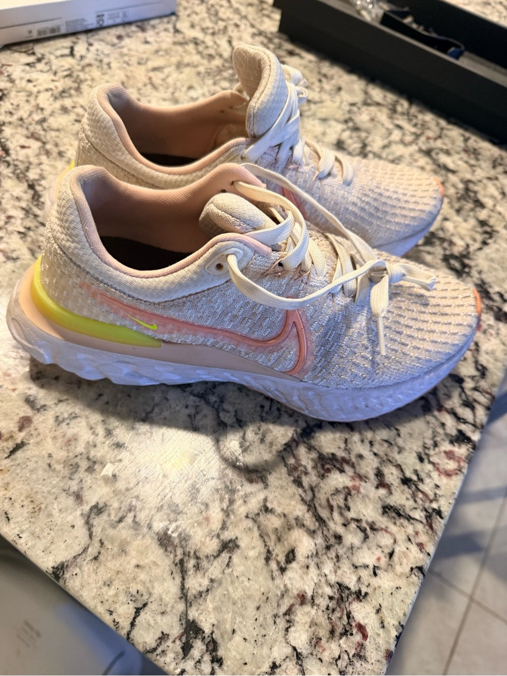 Nike Cream Running Shoes with Peach and Yellow Accents